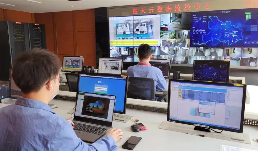 楚天都市报5.jpg